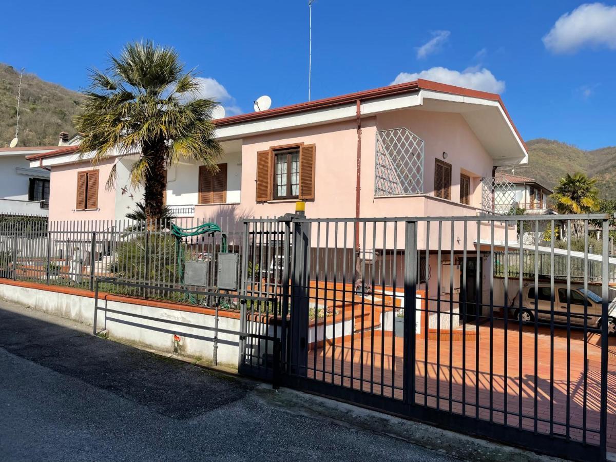 Villa Antonella Pozzilli ภายนอก รูปภาพ