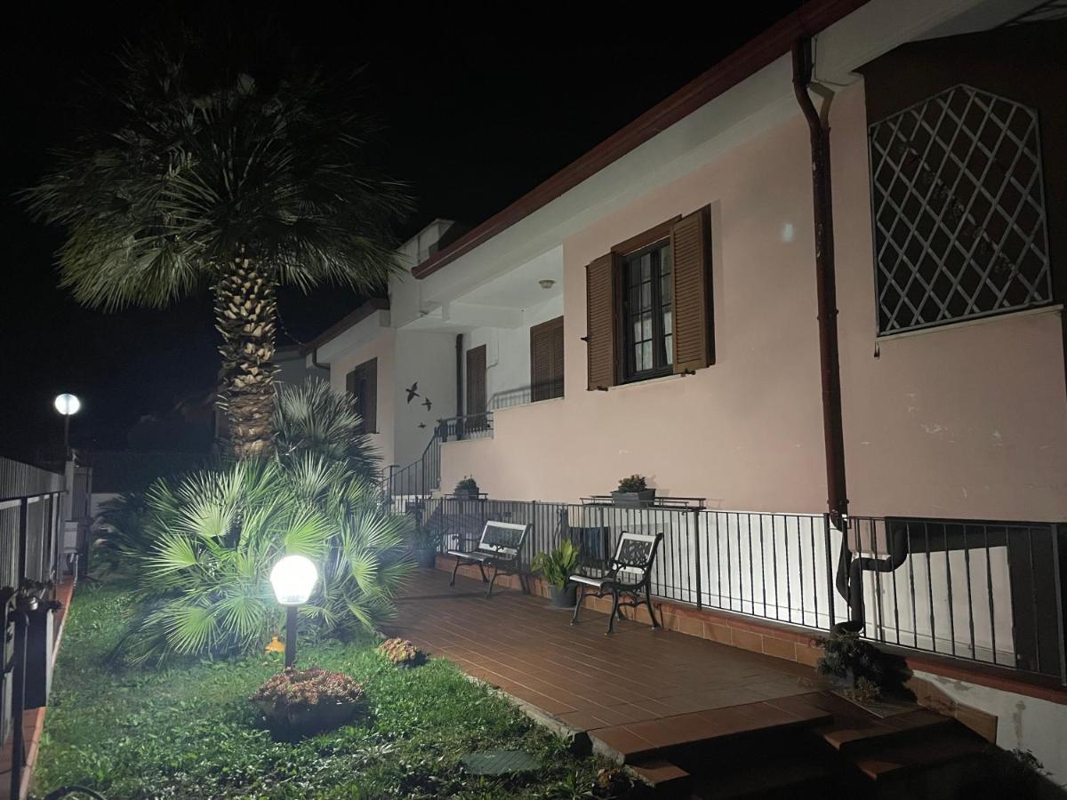 Villa Antonella Pozzilli ภายนอก รูปภาพ
